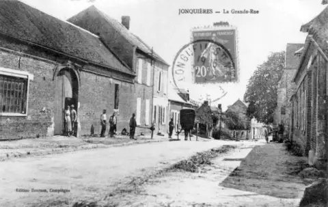 La Grande-Rue