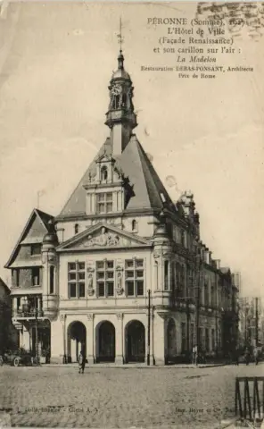 L'Hôtel de Ville (Façade Renaissance)